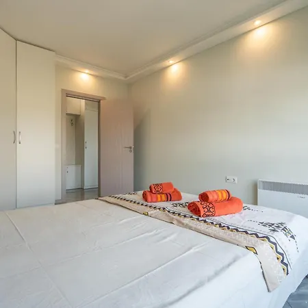 Apartment The Right Choice 23 *